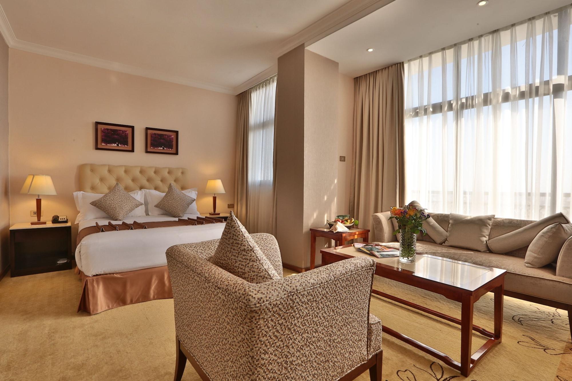 Getfam Hotel Addis Ababa Exterior foto
