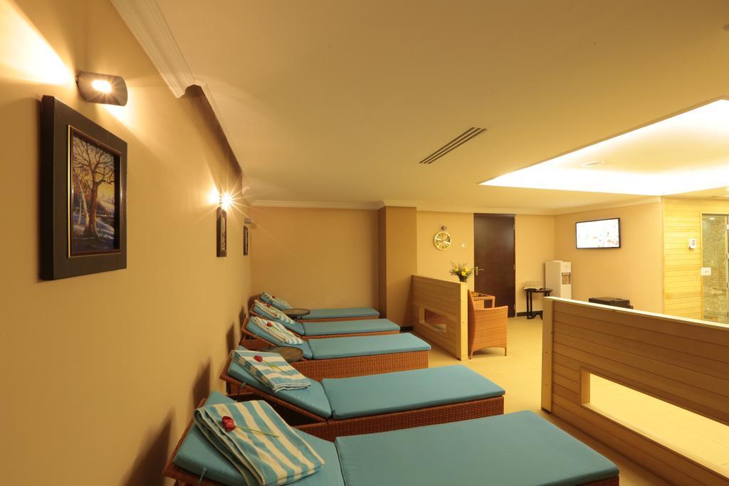 Getfam Hotel Addis Ababa Exterior foto
